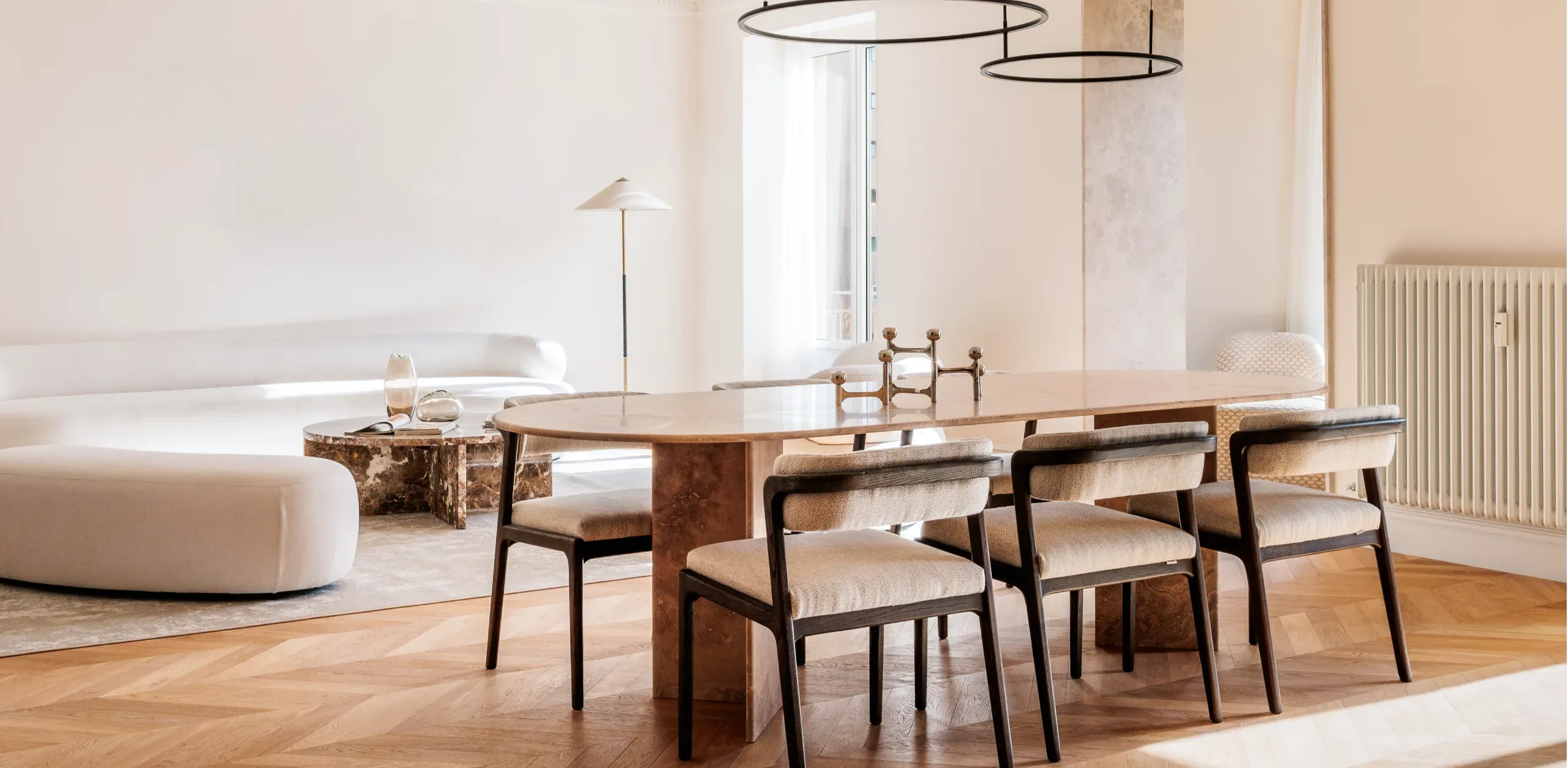 Modern dining area in open plan apartment